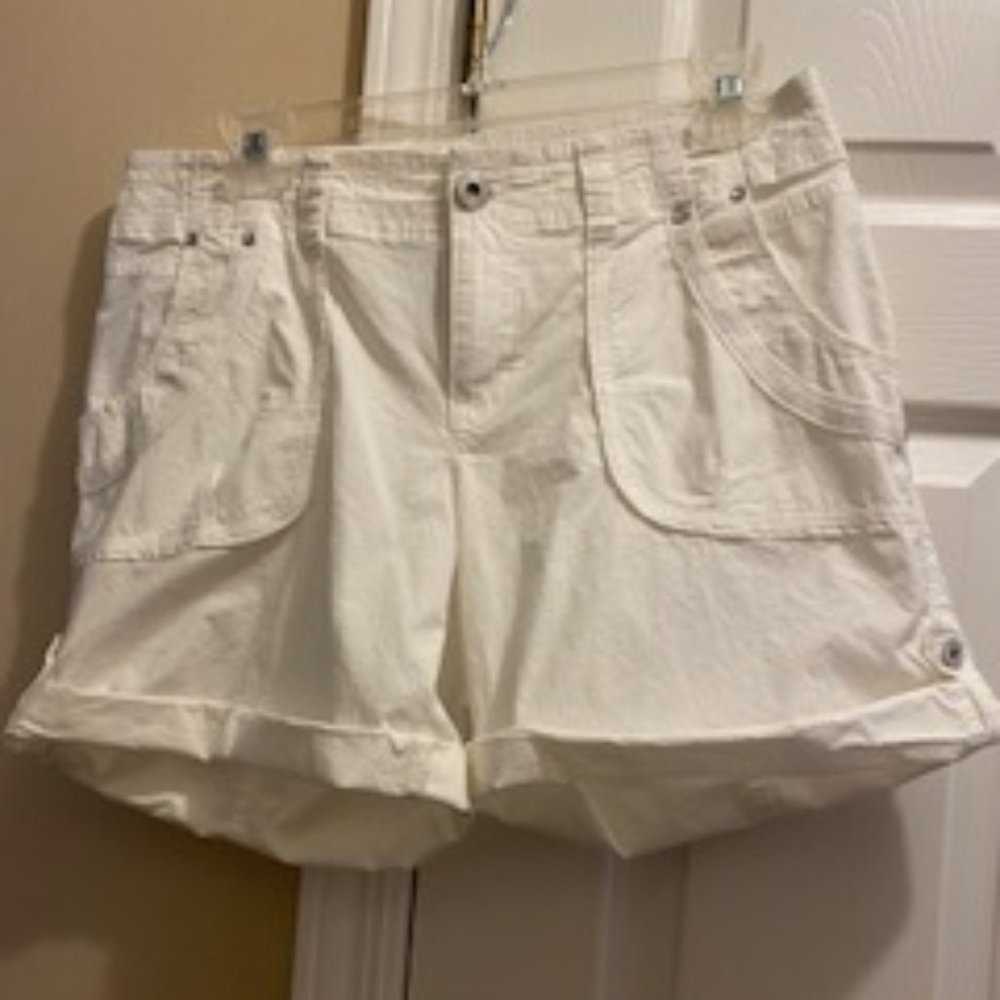 INC White Cotton Shorts